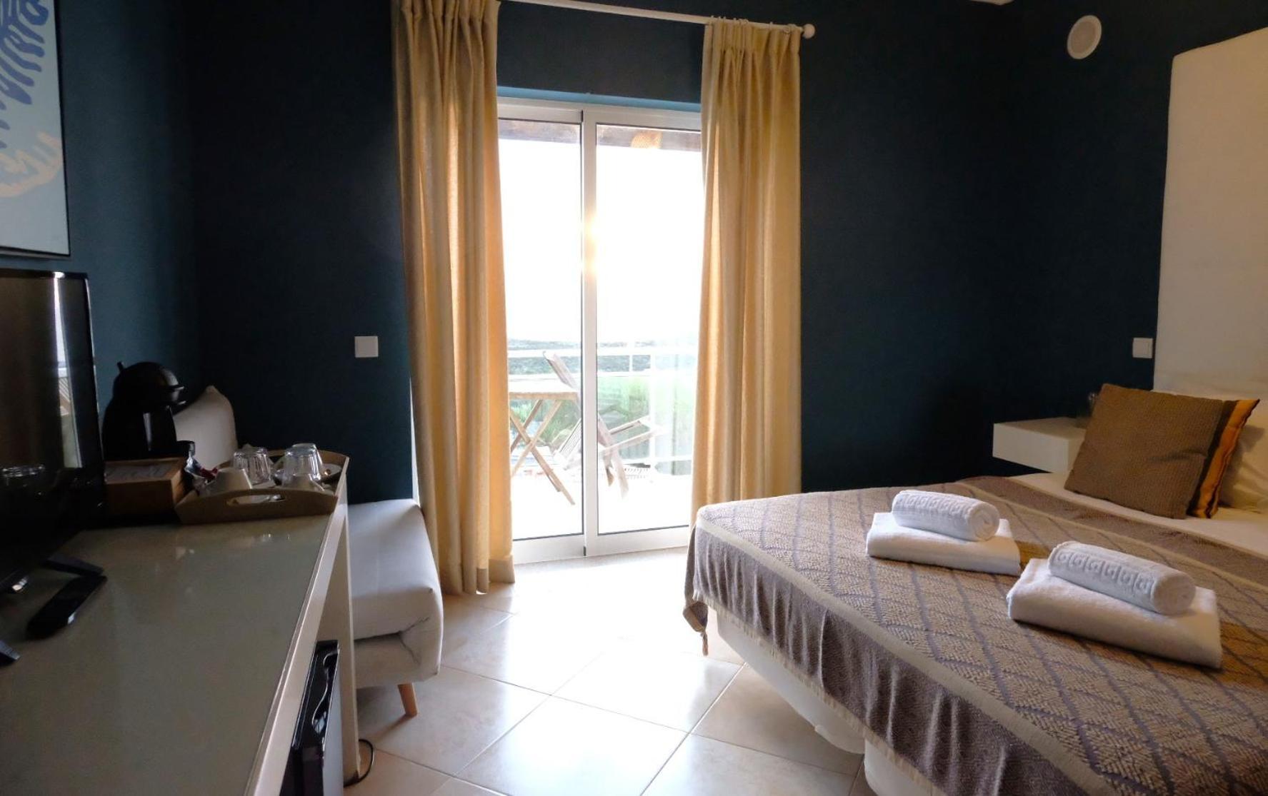 Arrifana Destination Suites Aljezur Dış mekan fotoğraf